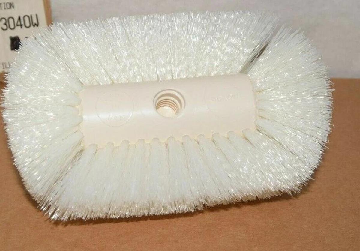 (NEW) PERFEX CORPORATION 3040W 6x10-1/2 White Polyester fill Tank Brush
