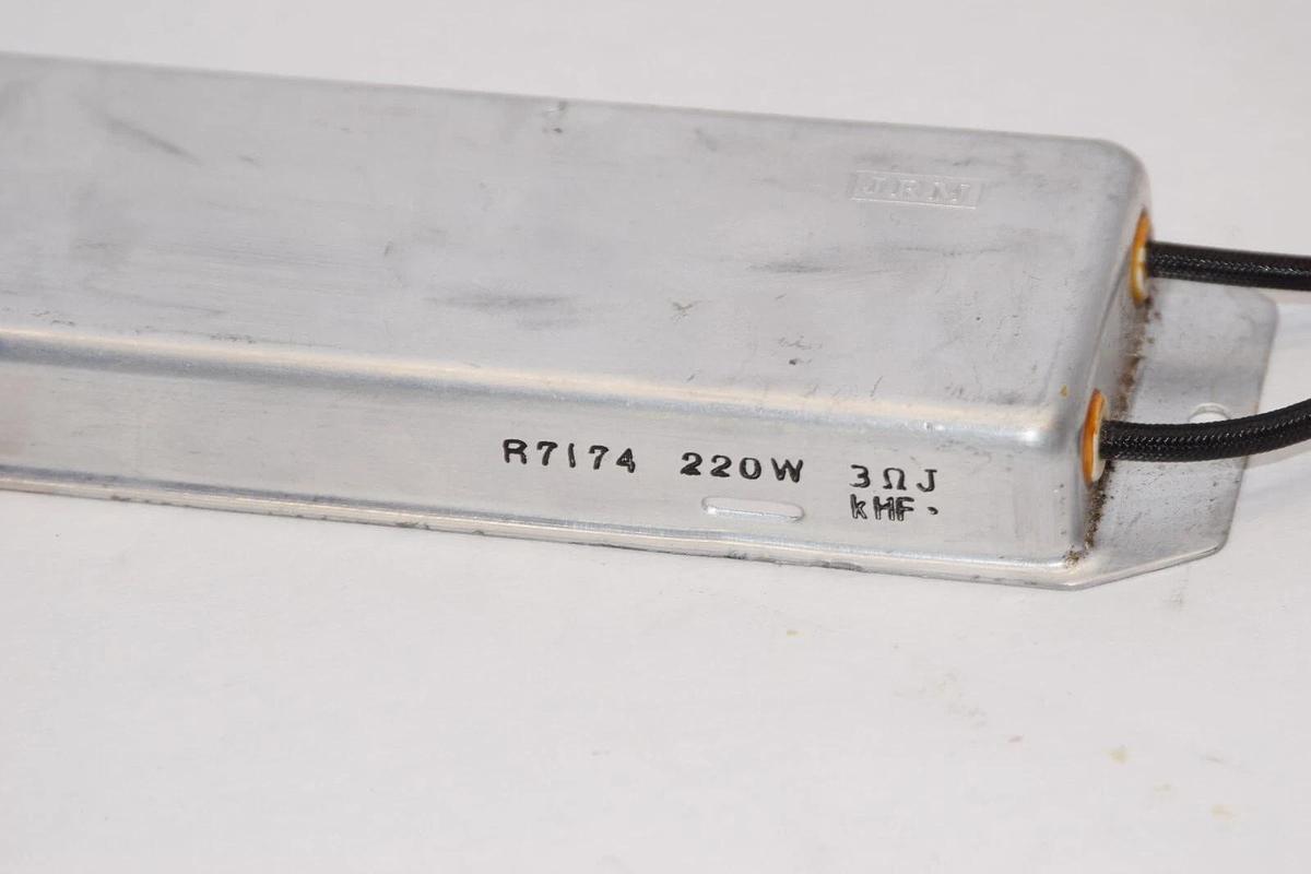 (NEW) JRM R7174 220W 3ΏJ Wirewound Power Resistor