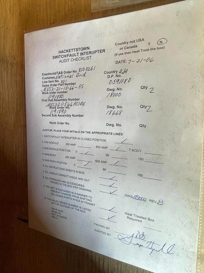 Elastimold Vacuum Switch 15kv MVS3-21-15-66-PS MVS3-21-15-66PS 600A, 600Amp, NEW