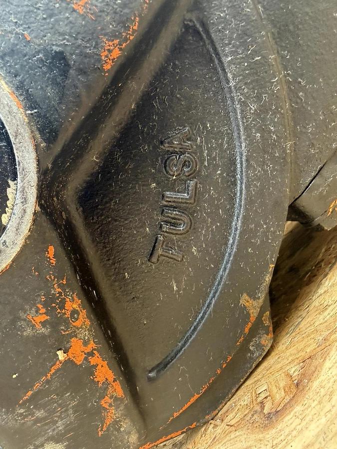 Used Altec Gear Products U15-032 Worm Gear Box Gearbox US15-032 015-10001-1