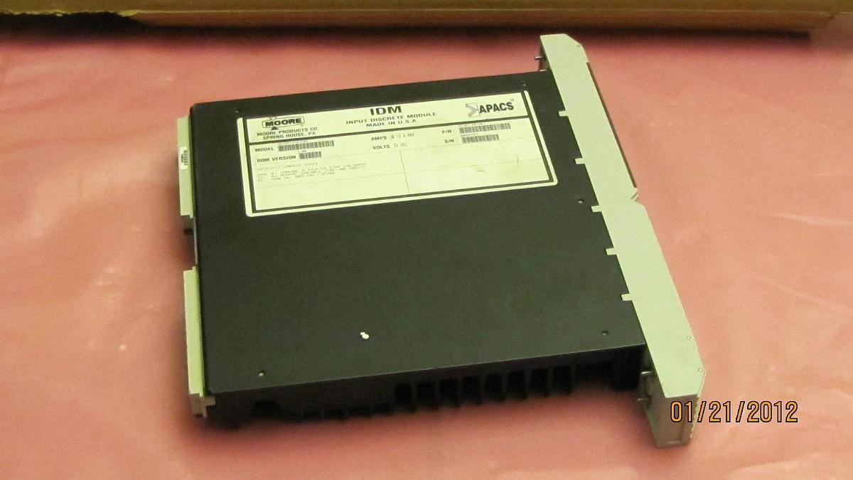 Used MOORE INPUT DISCRETE MODULE 39IDM115ACCAN IDM 115 VAC
