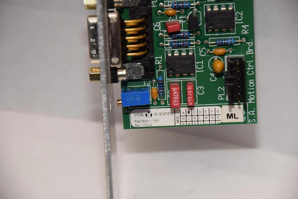 Used VITAL SCIENTIFIC 6001-763 , 3376-333 Motion Control Board Card