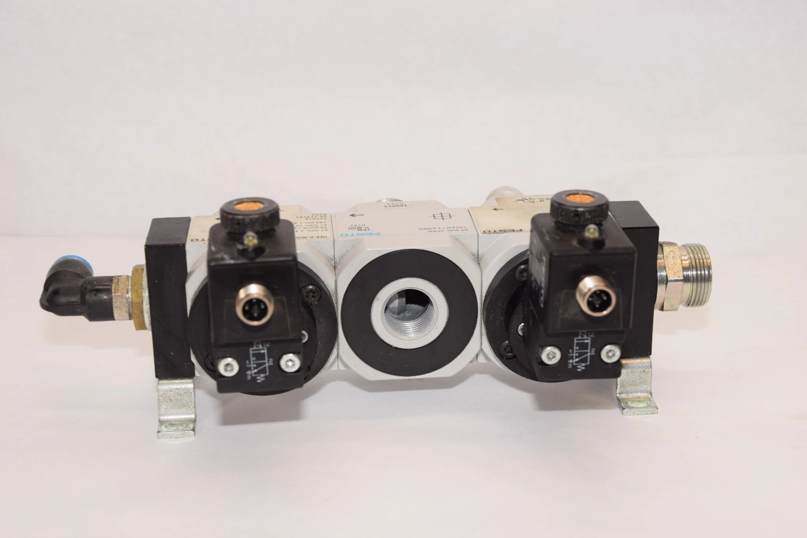 Used FESTO HEE-D-MIDI-24-M12-VW-SA On/Off Valve Assembly W/ Branching Module 164953