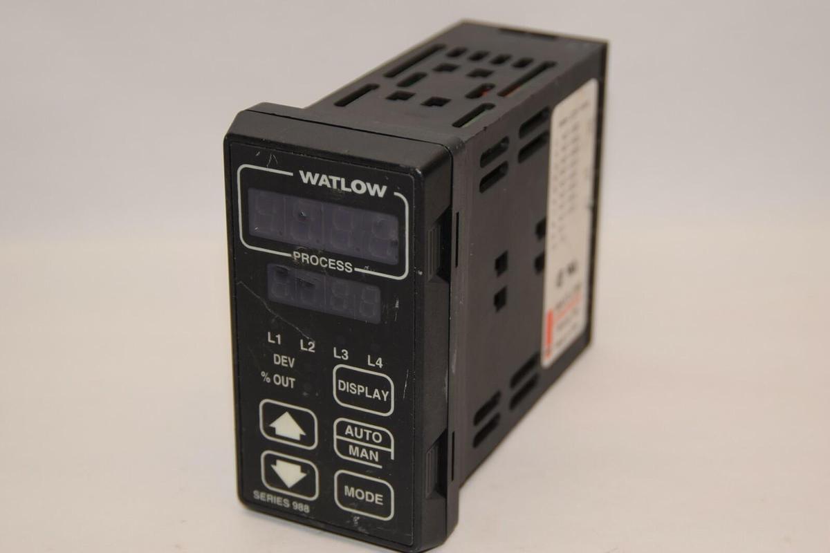 Used WATLOW 988A-12DF-AARG 988A12DFAARG Temperature Controller *Cracked*