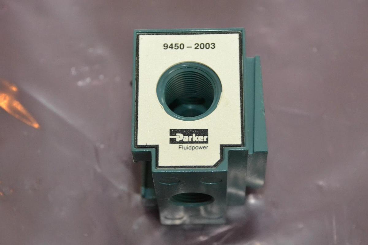 PARKER MANIFOLD BLOCK 9450-2003 9450 2003 94502003 LA5 NEW IN BOX NEW