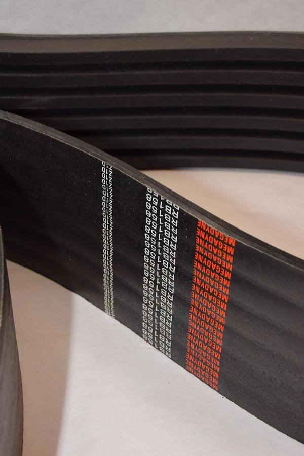 (NEW) MEGADYNE 6/RB158 , RB158 6 Rib V-Belt