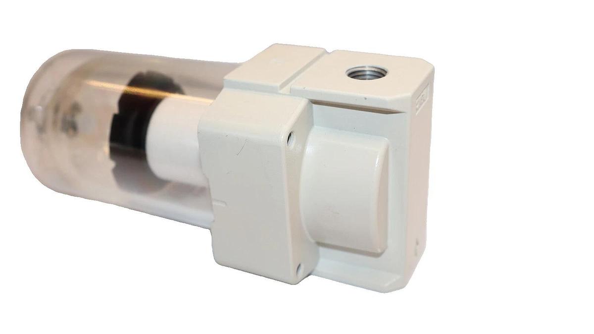 (NEW) SMC AF40-N02-Z-A , AF40N02ZA 150psi Regulator