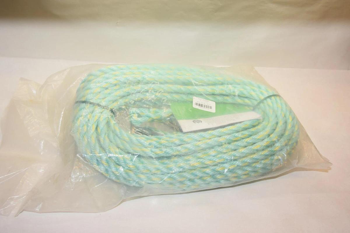 PeakWorks 57-316 Premium Vertical Lifeline Rope Back Splice and Carabiner 75 Ft.