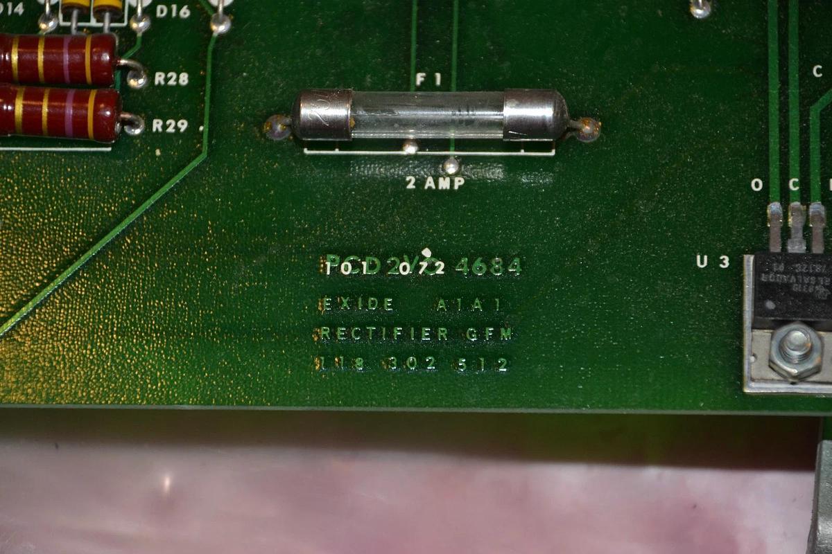 Used NEWAVE POWERWARE EXIDE 101 072 4684 1010724684 A1A1 118 302 512 118302512