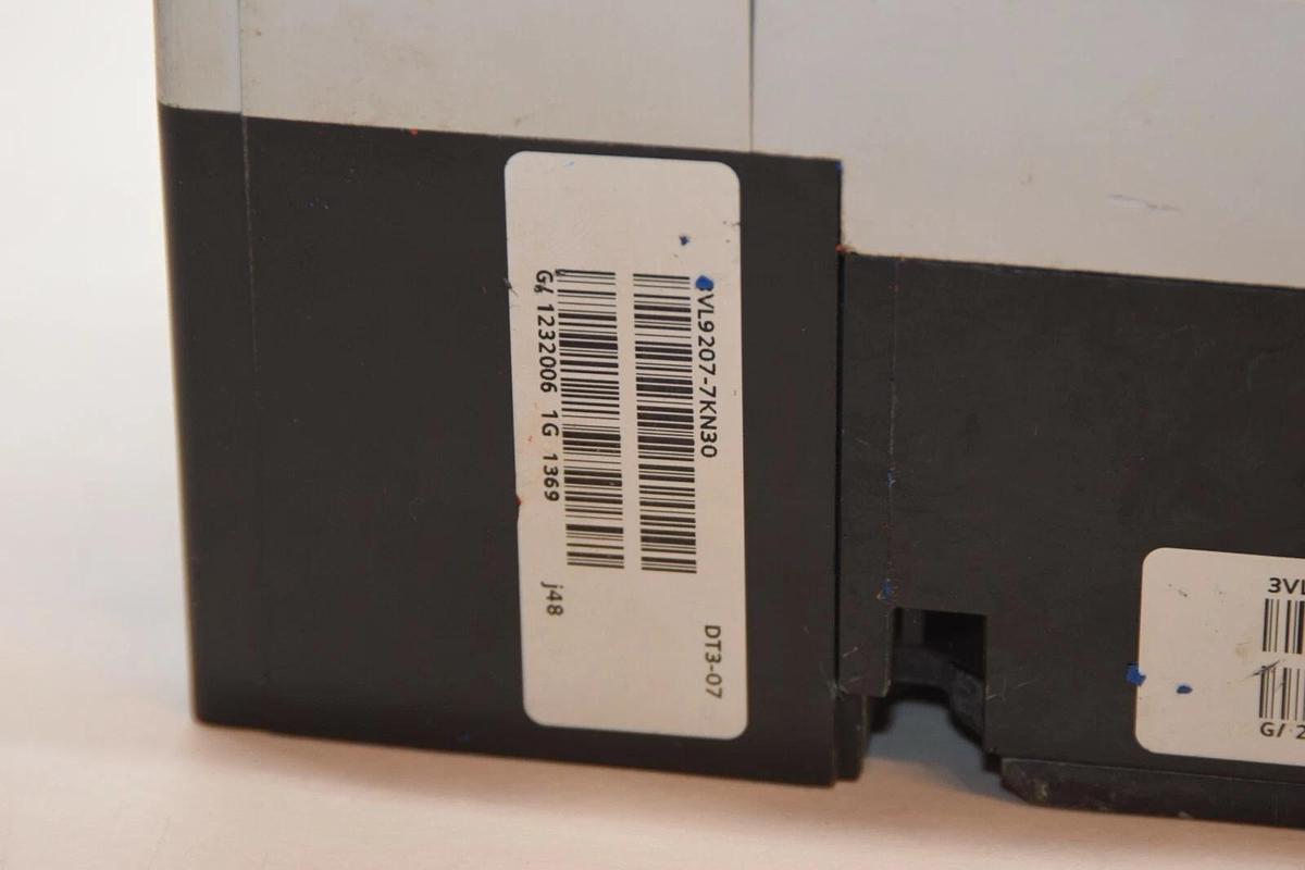 Used SIEMENS NDGA 3VL2107-1KN30-0AA0 NDX3B070 70A 70 Amp A Circuit Breaker