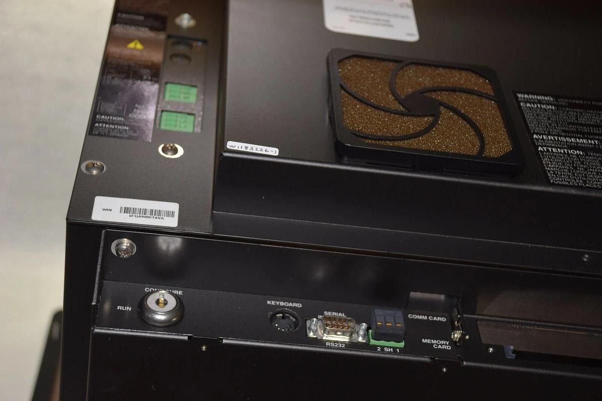 Allen Bradley Rockwell Panelview 1400e 1400ELTC6/G 1400ELTC6 Ser G Rev D *REFURB