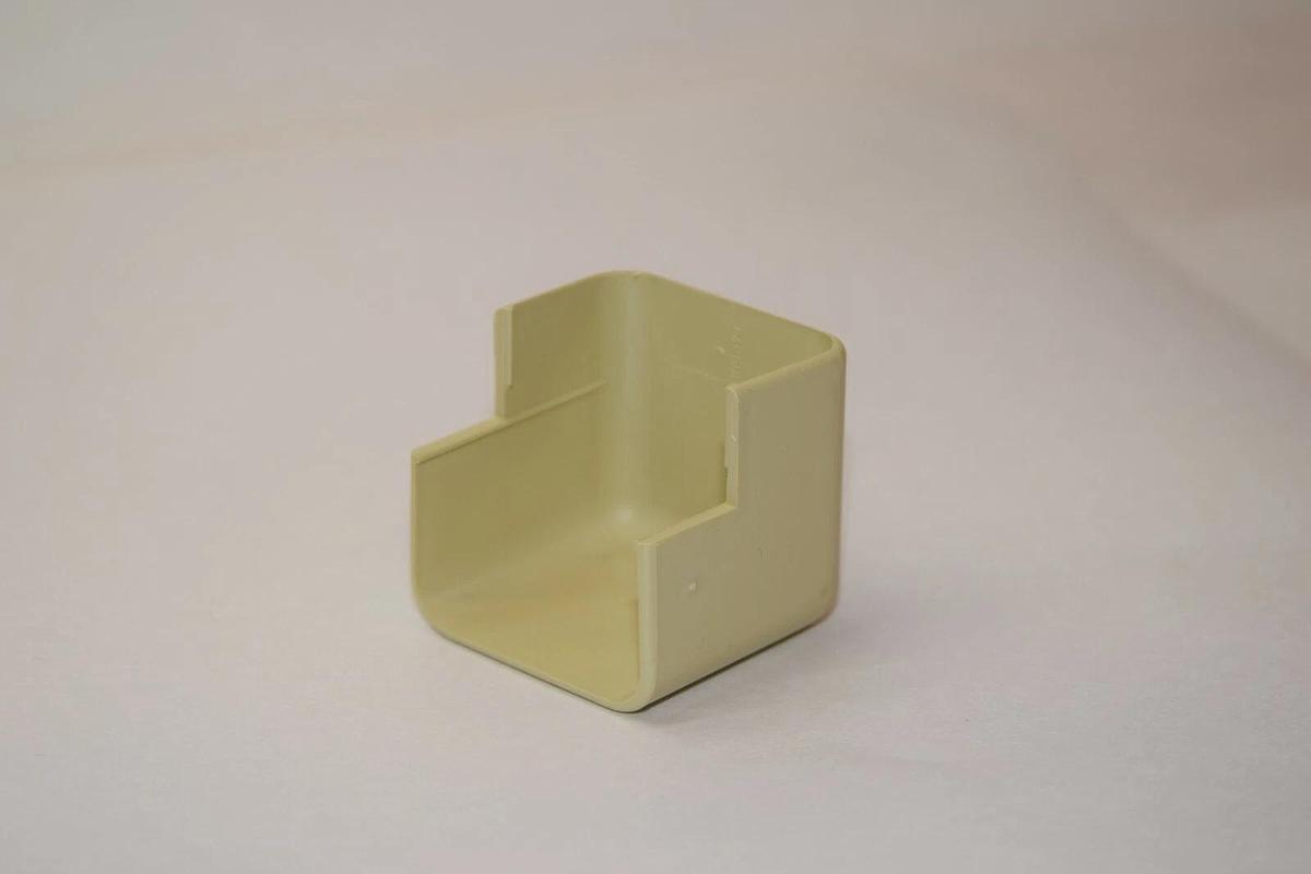 (NEW - Box of 13) PANDUIT OCF10EI-X L or C Raceway Outside Corner Fitting USA