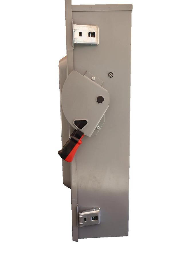 Square D 200A Safety Switch Fusible Enclosure Disconnect H364NAWK 3P 4W