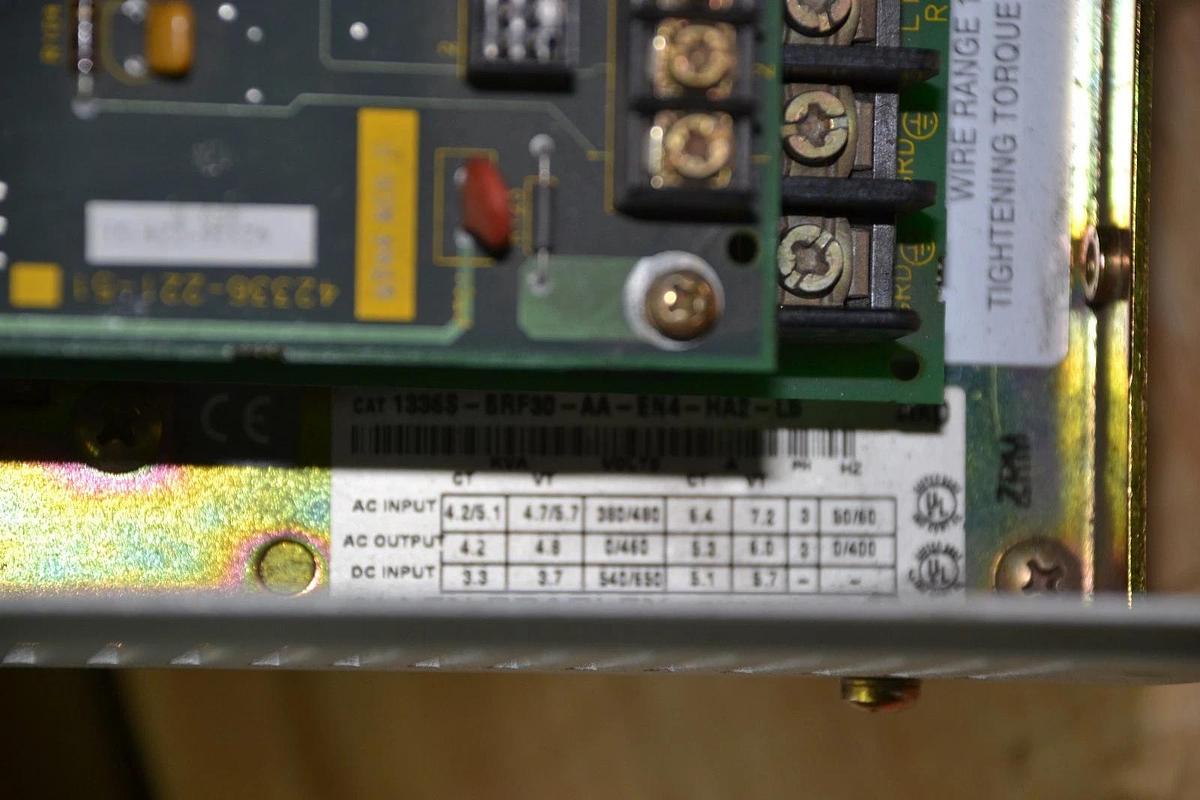 Used ALLEN BRADLEY 1336S-BRF30-AA-EN-L5 3HP 2.2KW 6AMP 3PH 0/460VAC 0/400HZ 4.8KVA