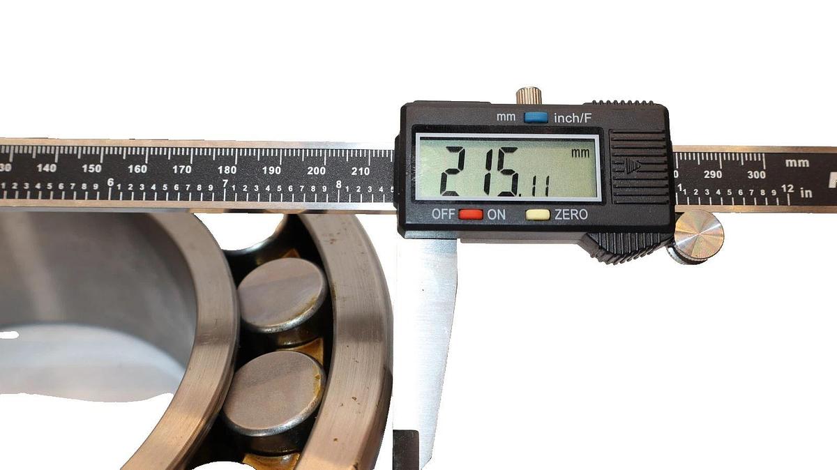 22224 Spherical Roller Bearing  (New)