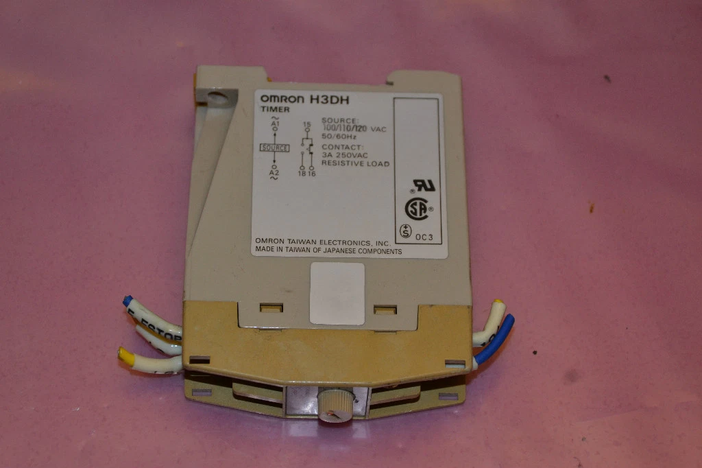 Used OMRON TIMER H3DH 0-6 6 SECONDS SEC TIMER 110/120v
