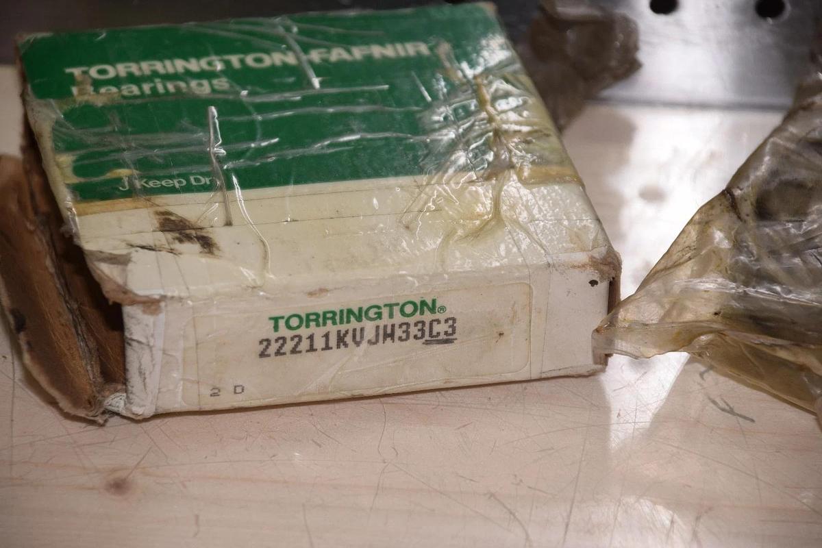 TORRINGTON 2211KVJW33C3 SPHERICAL ROLLER BEARING NEW