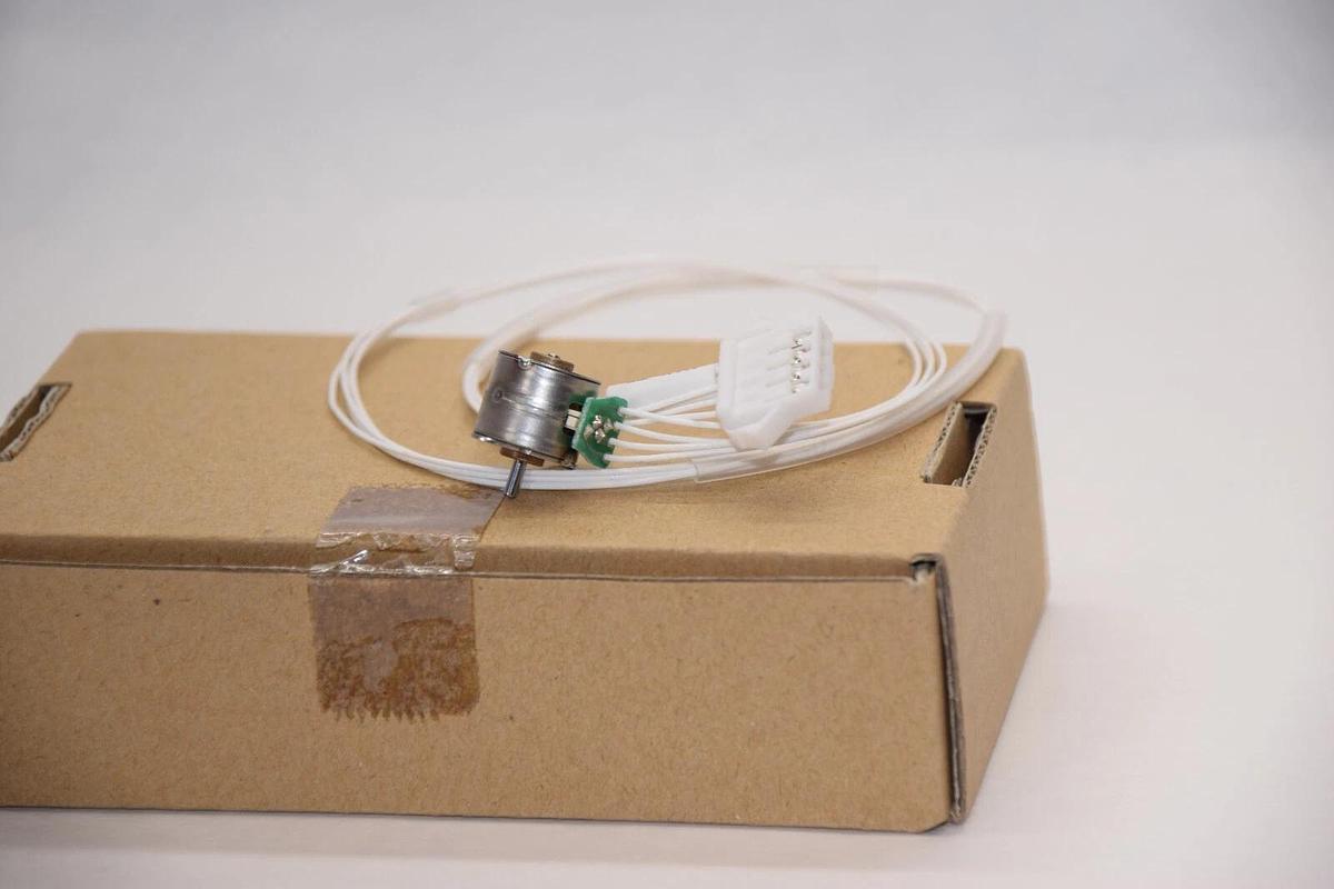 (NEW) Siemens 10309736 ,  094-B021-01 Motor Mixer With Connector Horizontal Mix