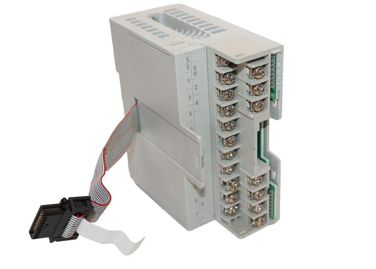 Used MITSUBISHI ELECTRIC FX5-16EX/ES , FX516EXES 24Vdc 4mA Prog. Controller *No Cover