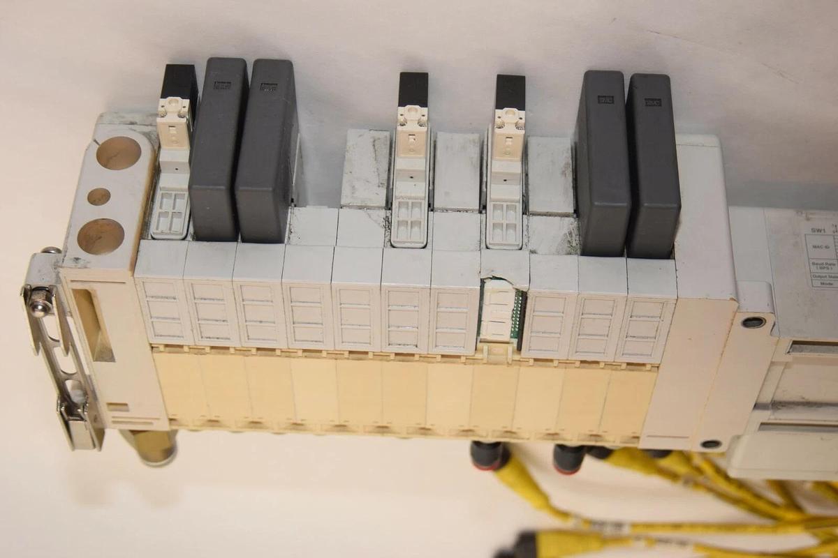 Used SMC EX250-SDN1-X122 Device Net 11 Slot EX250 Serial Interface Unit