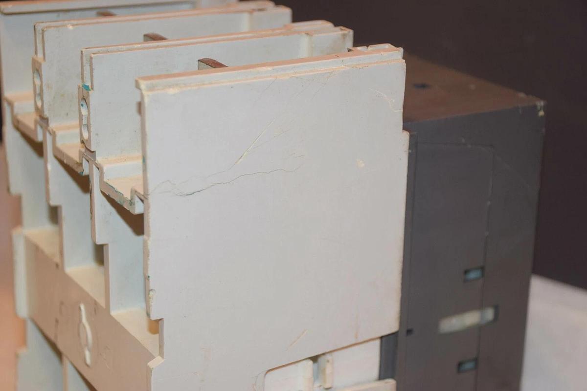 Used ABB A320-30 110V 50Hz 110-120V 60Hz 110-250V CONTACTOR