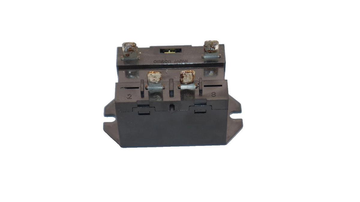 Used Omron G5D-11423T-US , 24V Coil Relay