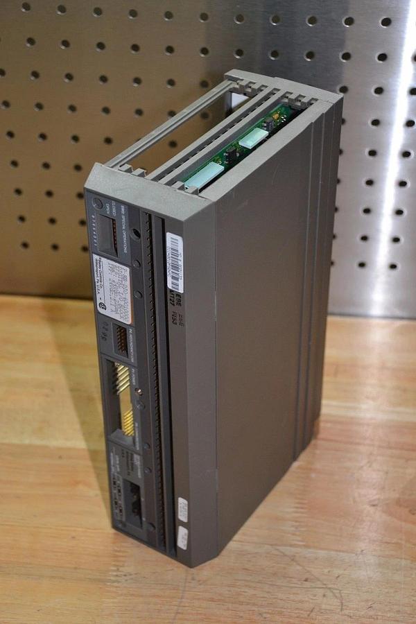 Used Bailey Controls P-HB-DIO-40010000  PHBDIO40010000 PLC DIO400 DIO 400