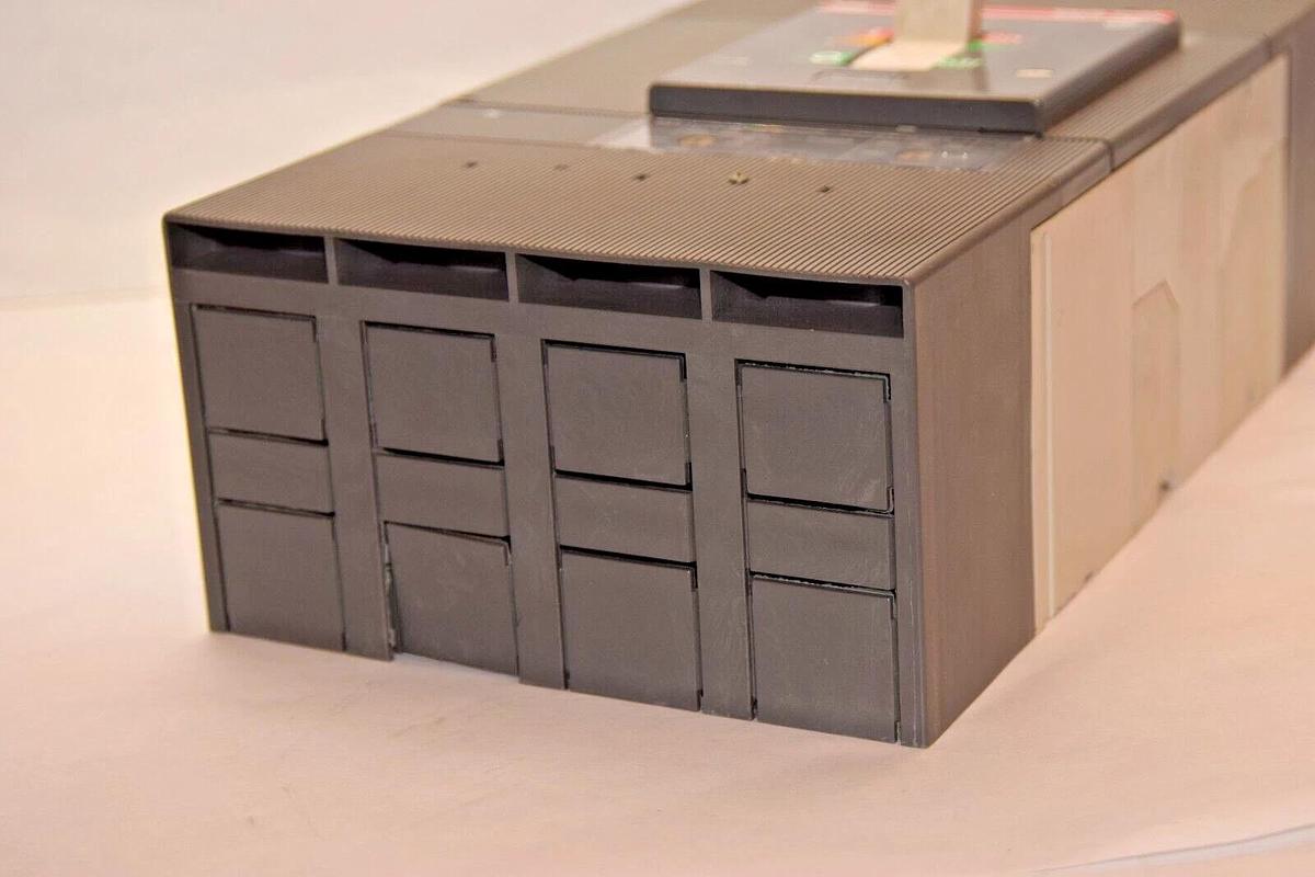 ABB SACE Tmax SACE T5V 630 T5V630 4 Pole 4P 1000v 1100v 8kV (NEW)