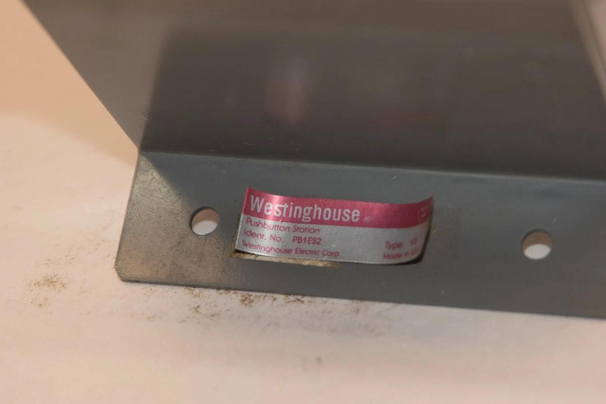 (NEW) WESTINGHOUSE PB1ES2 Type 13 2-Unit PB Enclosure (Hand/Off/Auto Switch)