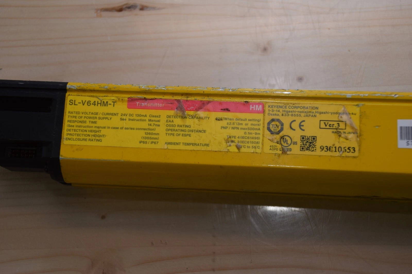 Used KEYENCE SL-V64HM-T 24V 130mA CLASS 2 TRANSMITTER SAFETY LIGHT CURTAIN