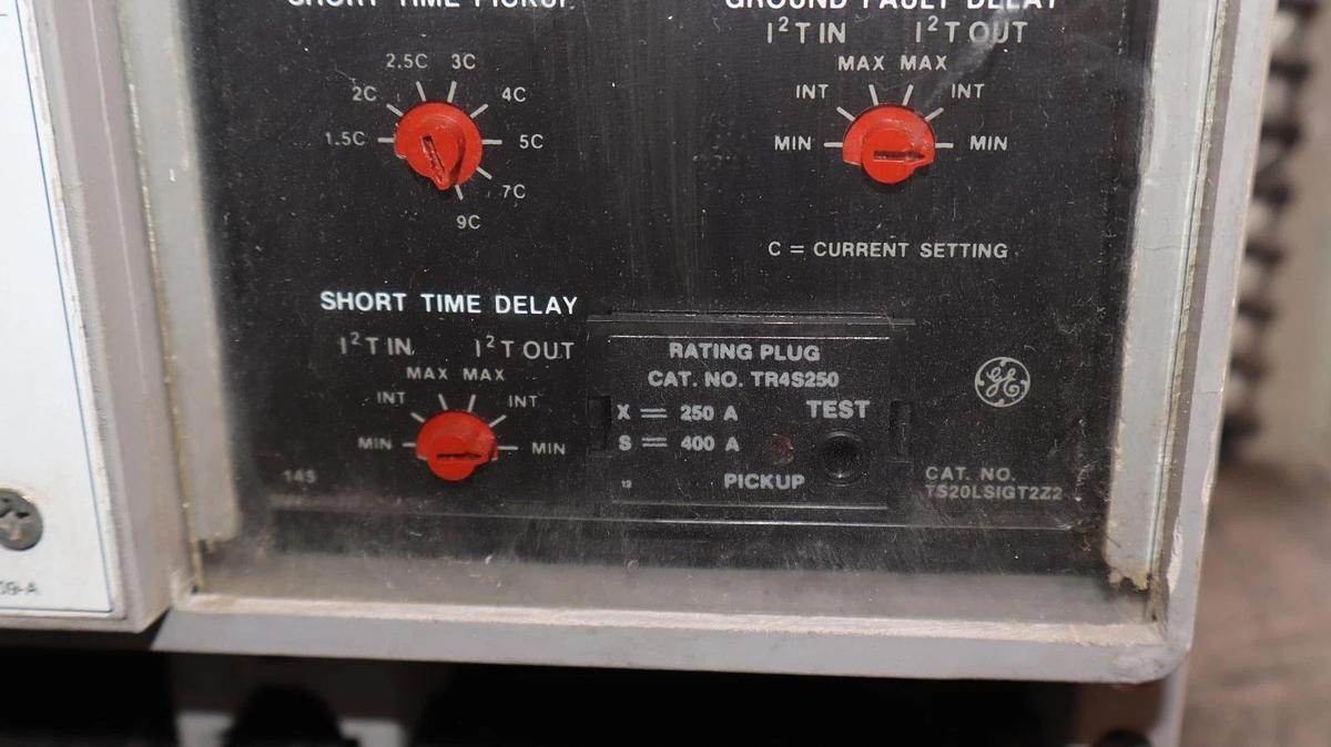 Refurbished GE General Electric Circuit Breaker Power Break 800A Amp TP84SSZ TR4S250