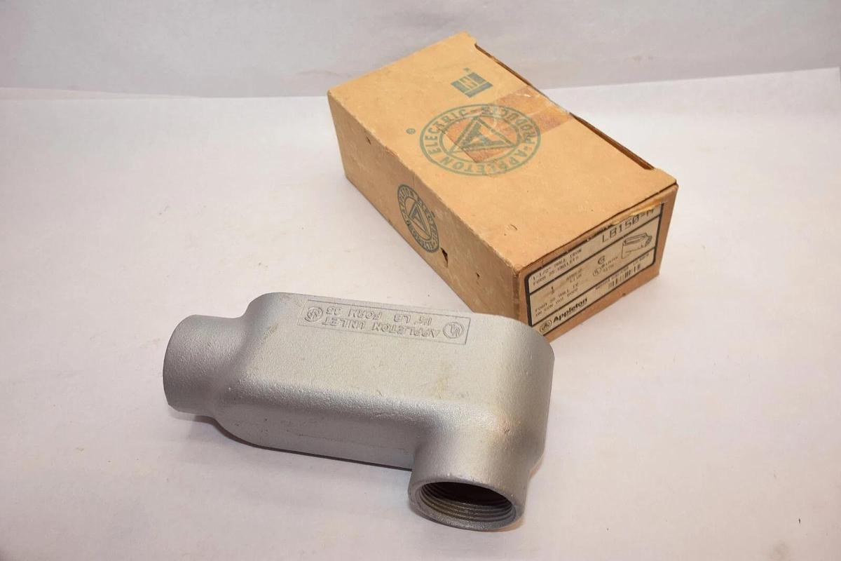 (NEW) APPLETON LB150-M , LB150M 1-1/2" Unilet Conduit Outlet
