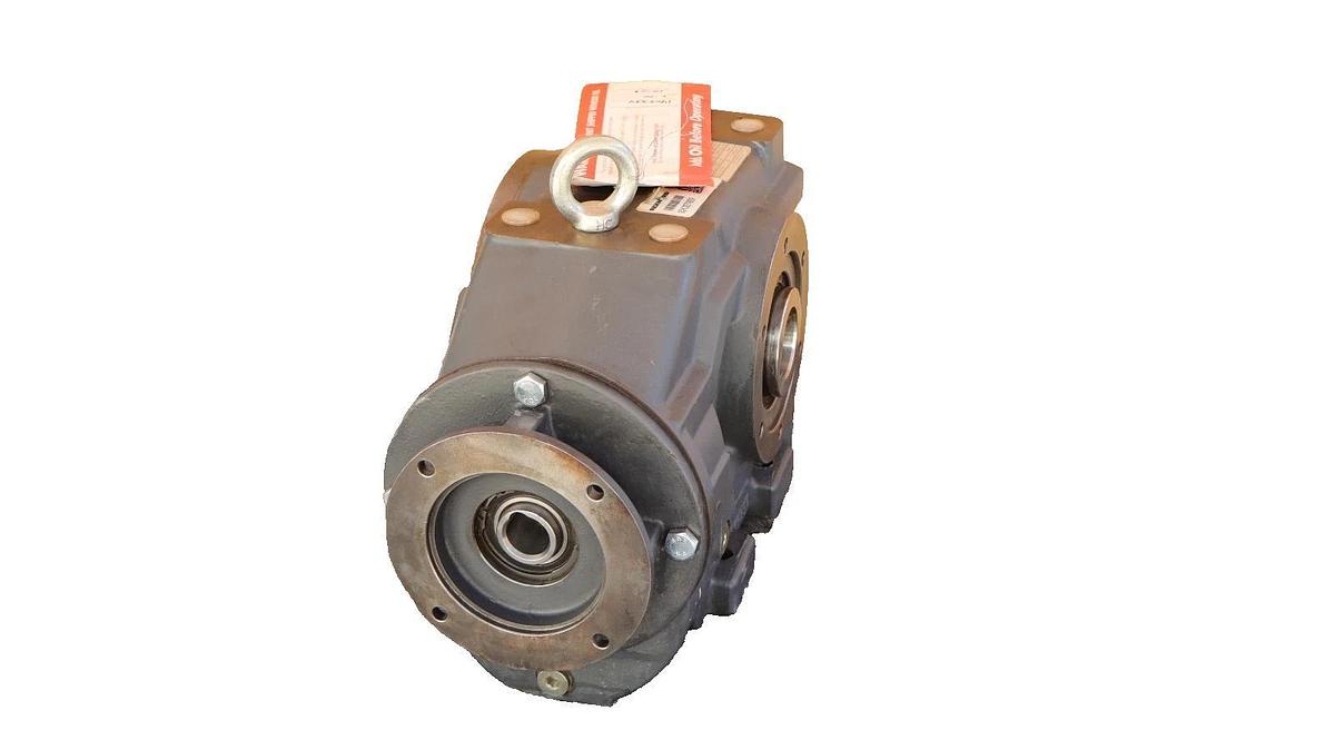 Falk Rexnord Ultra Mite Gearbox Speed Reducer 07UWBQ2AB160A1B Ratio: 151.1 New