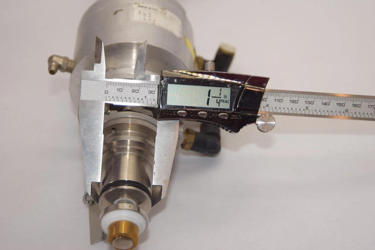 Used AOKI Valve SLS 15A Pneumatic Stainless Steel Sanitary Actuator for valve 1-1/4"