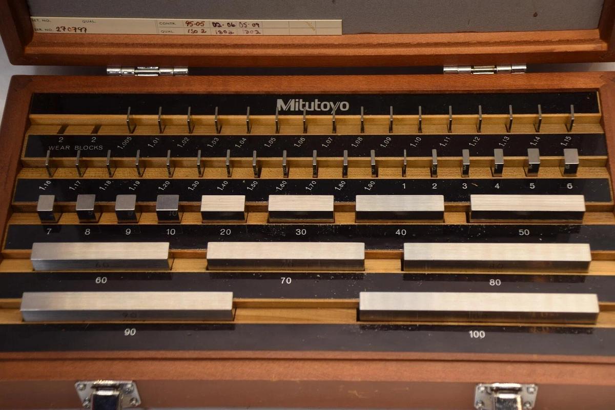 Used (Set) MITUTOYO 516-964 BM1-D47-2 Grade 2 Gauge Block Set Machinist Tool