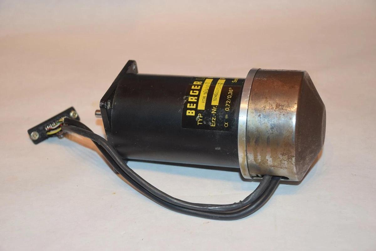 Used BERGER LAHR 12462015000 RDM 569/50 1.4A 2.3Ω STEPPER MOTOR