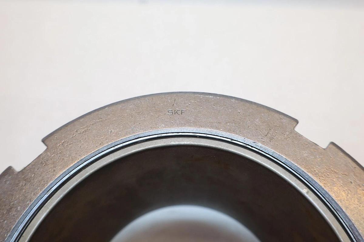 (NEW) SKF H322 , KM-22 Sleeve Adapter