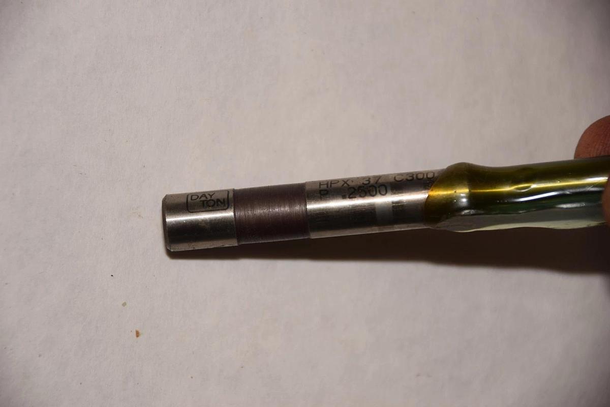 DAYTON HPX 37 C300 M2 HPX37C300 P.2500 VERSATILE BALL LOCK PUNCH NEW