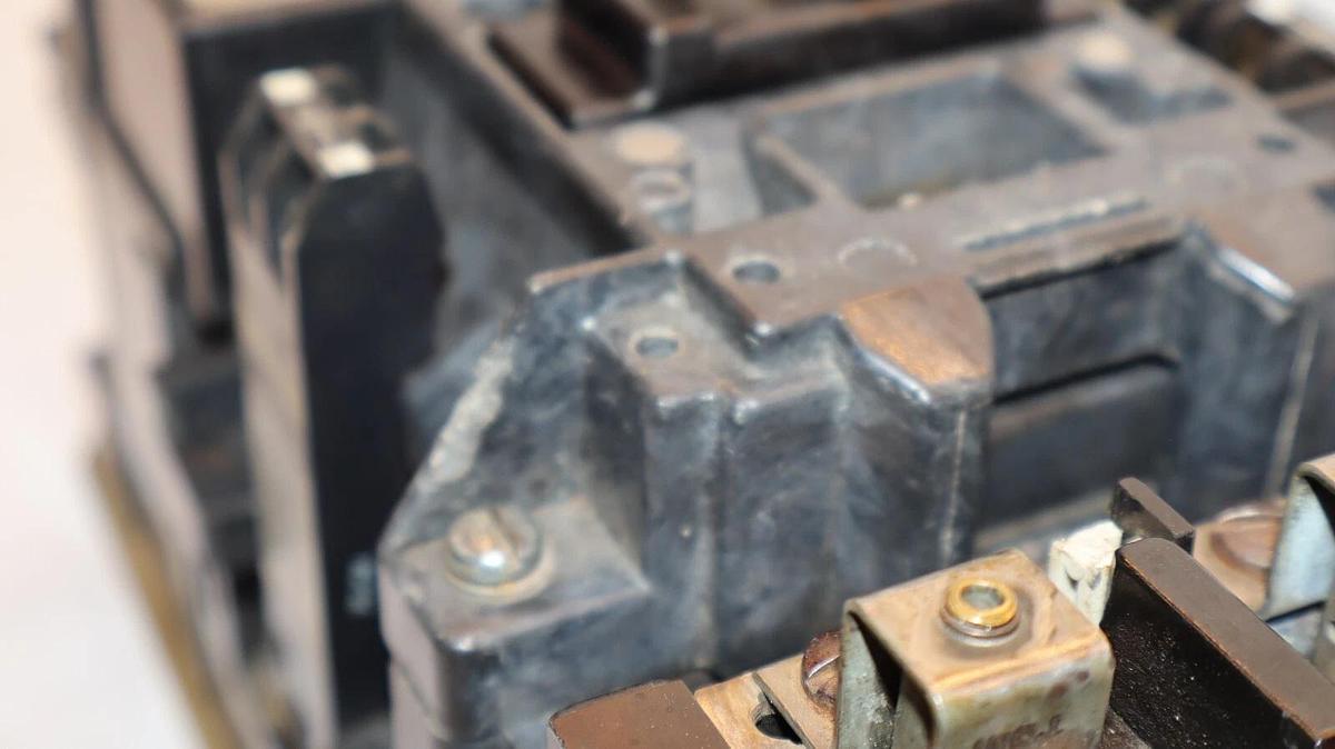 Used ALLEN BRADLEY 520E-DOD Size Sz 3 Ser A Contactor 592-D0W16 Relay 120V Coil 3ph