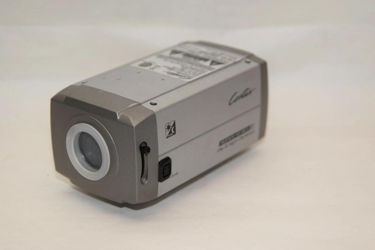 Used COSTAR CCC3530 24V 60Hz 4W Super High Res. Day & Night Color Security Camera