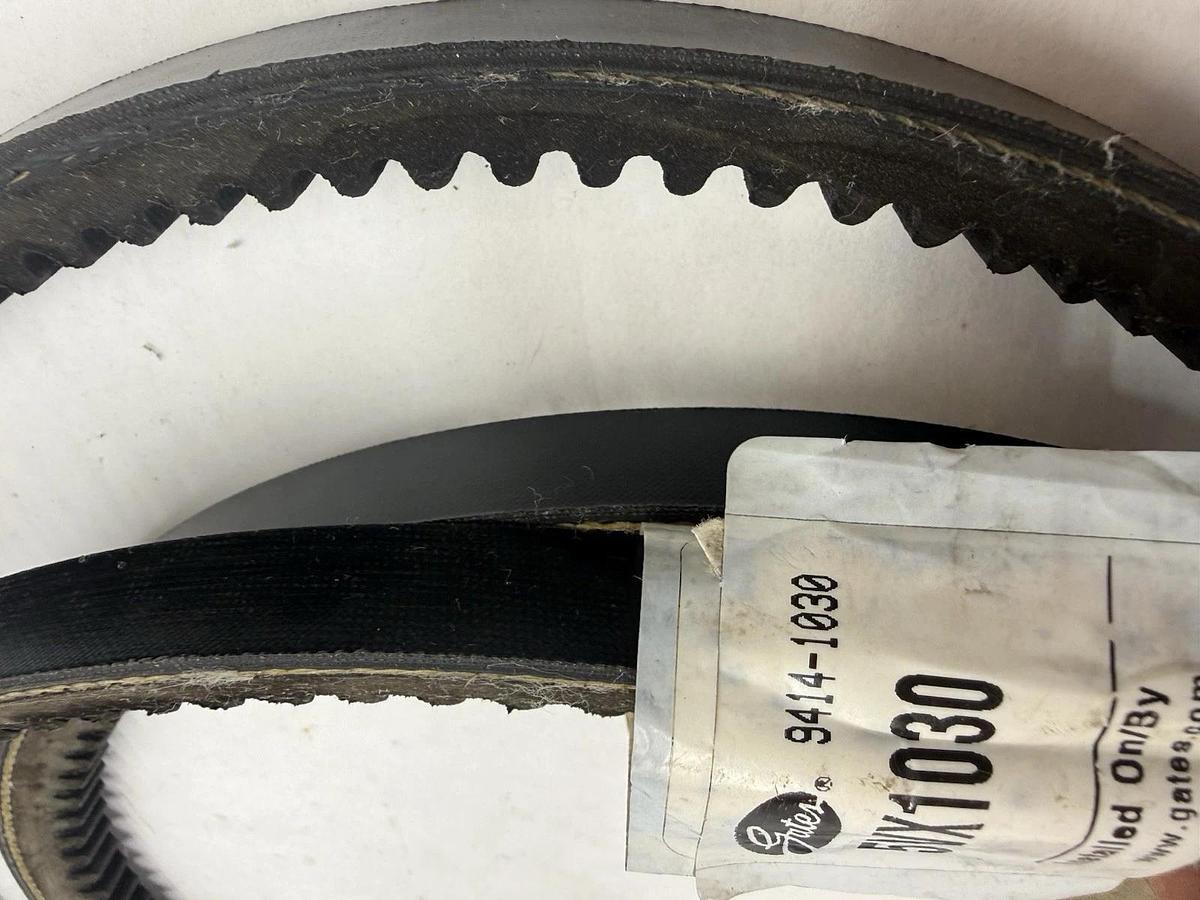 GATES 5VX1030 , 9414-1030 Super HC V-Belt (New)