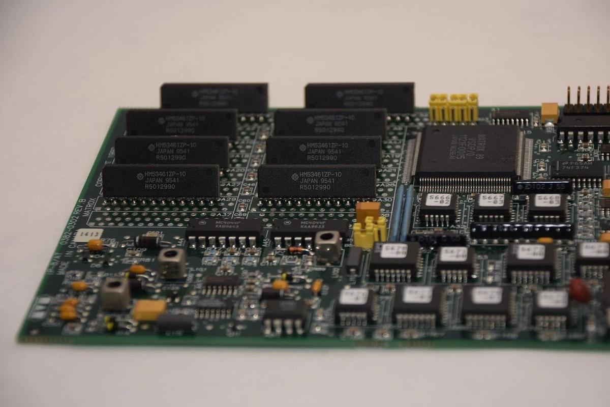 Used MATROX 0382-0302 Rev B IP-8/AT Circuit Board Card
