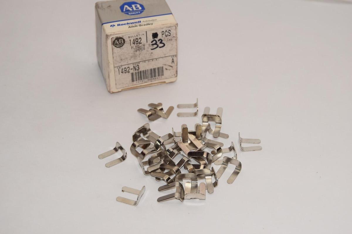 (NEW - Box of 33) ALLEN BRADLEY 1492-N3 Series a Plug-In Jumpers USA