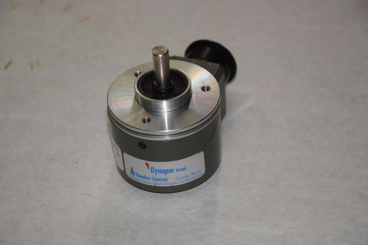 NEW DYNAPAR HA62520006331 3/8" SHAFT 10P 5-26V ENCODER