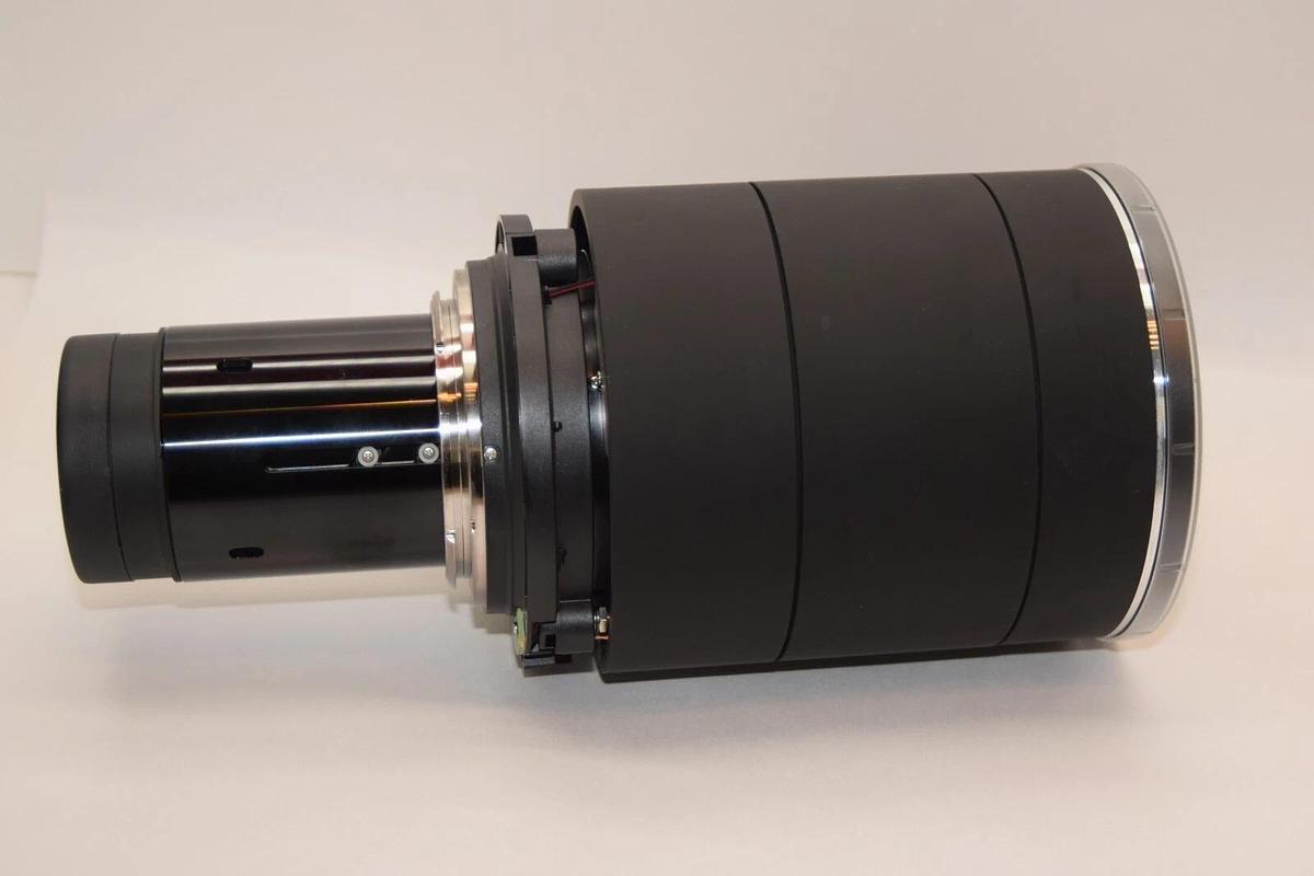 Used BARCO NV43 F2.4-2.7 (F2.4-6.0) F=24.0-34.0mm Wide Zoom Projector Lens NV 43