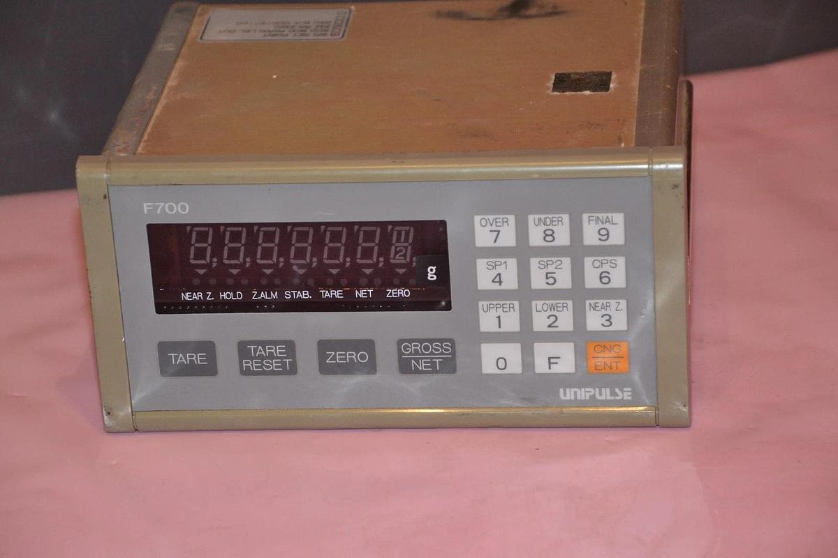 Used UNIPULSE F700 DIGITAL INDICATOR