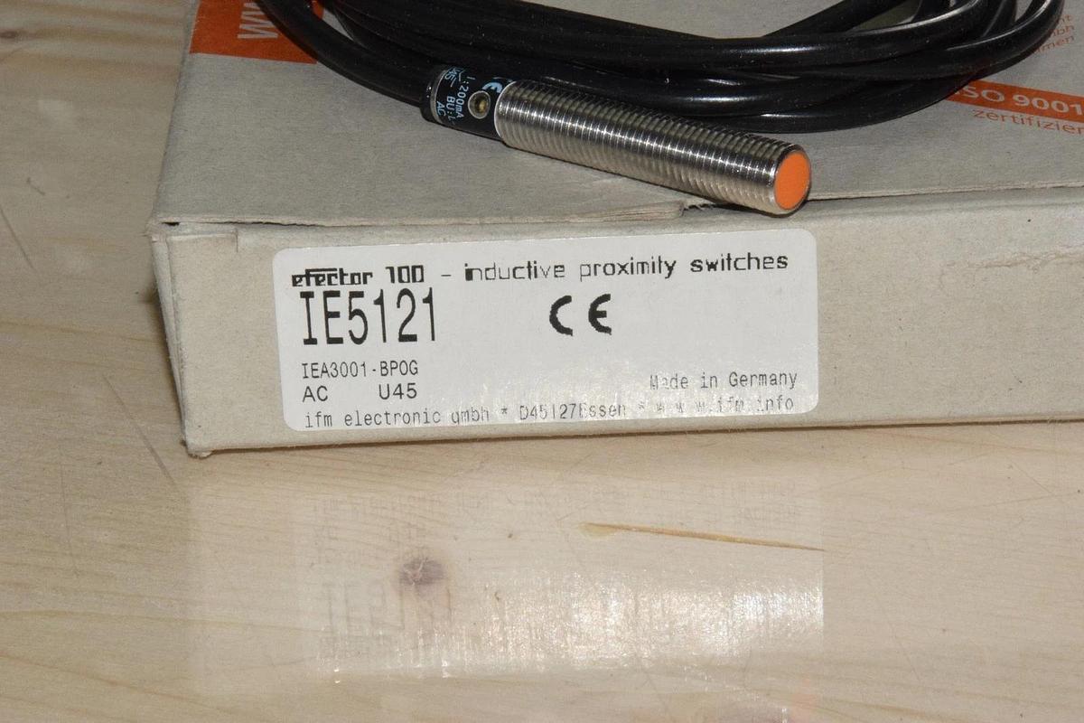 IFM IE5121 Proximity Sensor, Inductive, 1mm, PNP, NO