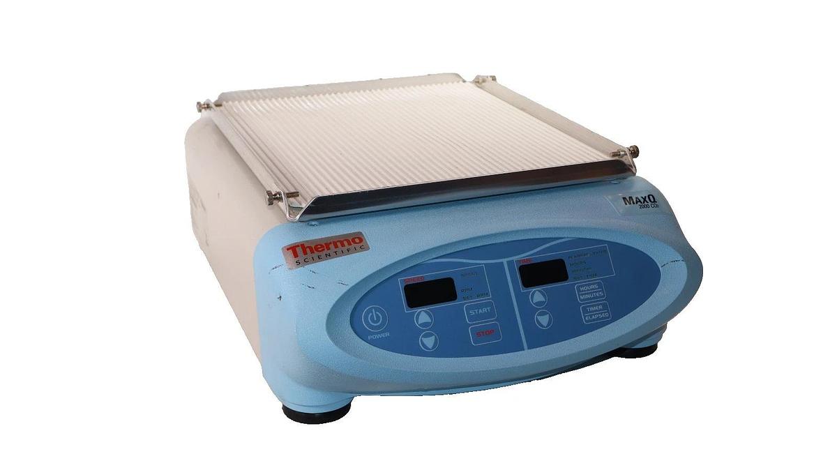 Used THERMO SCIENTIFIC MAXQ 2000 CO2 RESISTANT DIGITAL SHAKER SHKE2000CO2