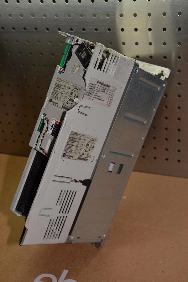 Used Allen Bradley 20BD8P0A3AYNAND0 PowerFlex 700 AC Drive 480V  5HP