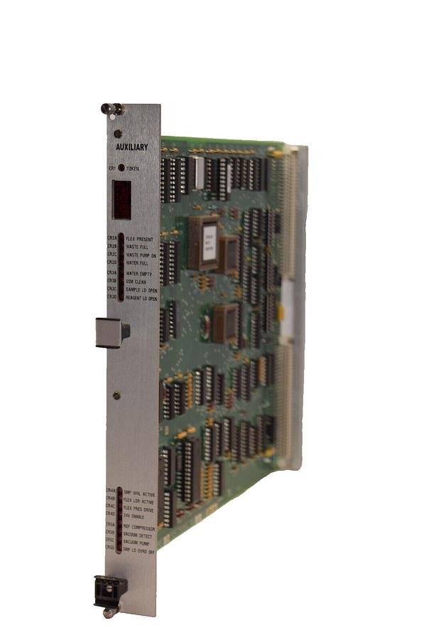 Used SIEMENS 750840-902 Rev H , 750846 Rev B Auxiliary Board Card